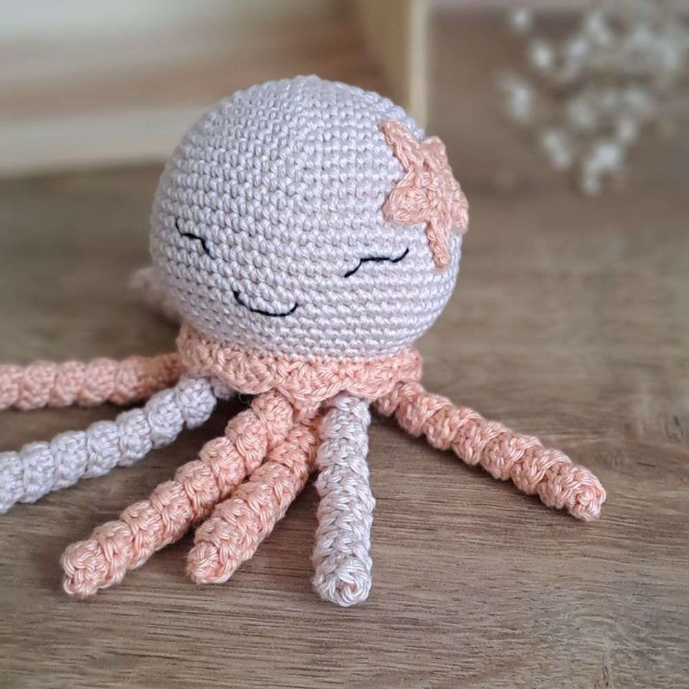 Alma — doudou pieuvre bicolore Ivoire / Abricot – Image 3