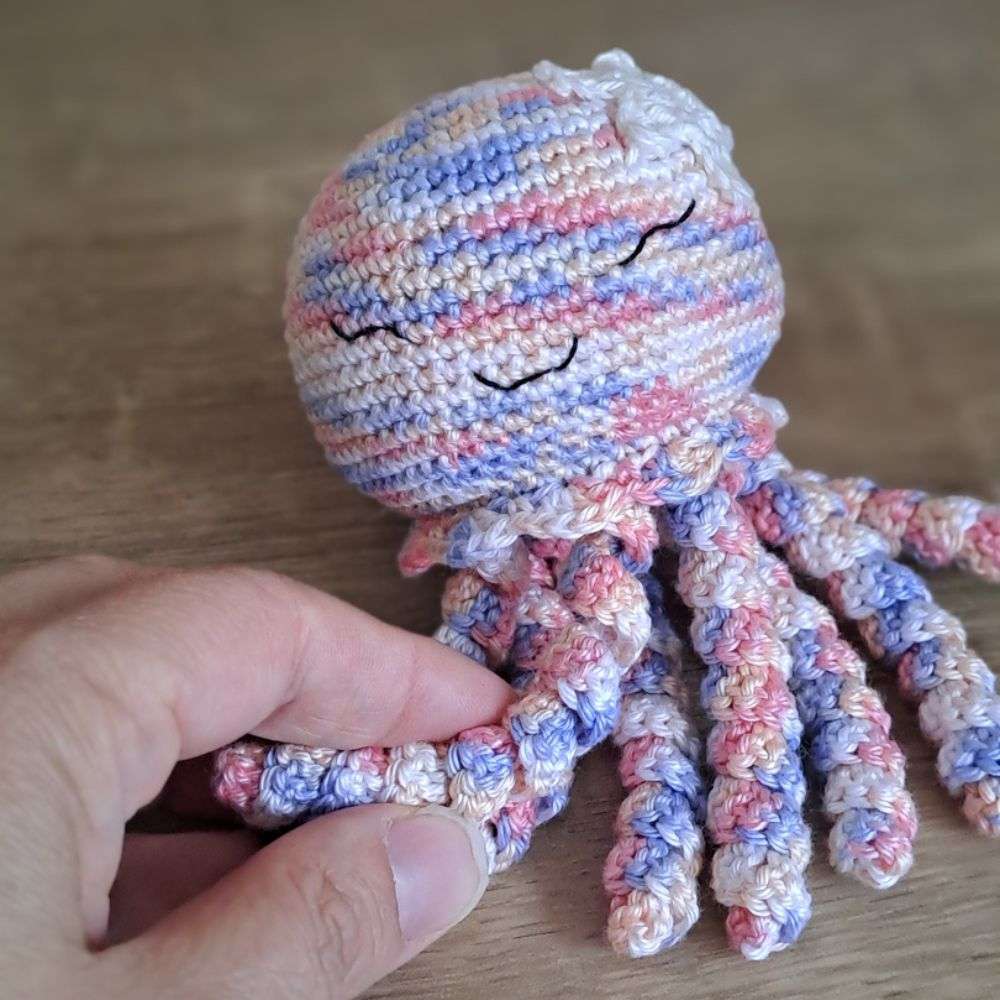 Alma — doudou pieuvre coloris Pastel multicolore